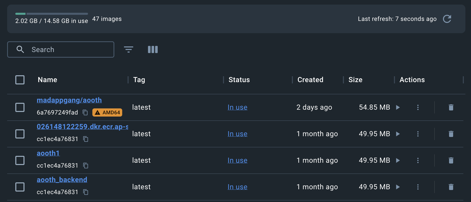 Docker dashboard with the orange AMD64 badge